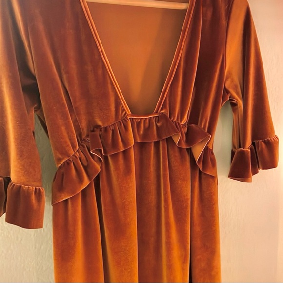 You Got the Touch Mini Dress 🧡 D27 - Picture 3 of 7